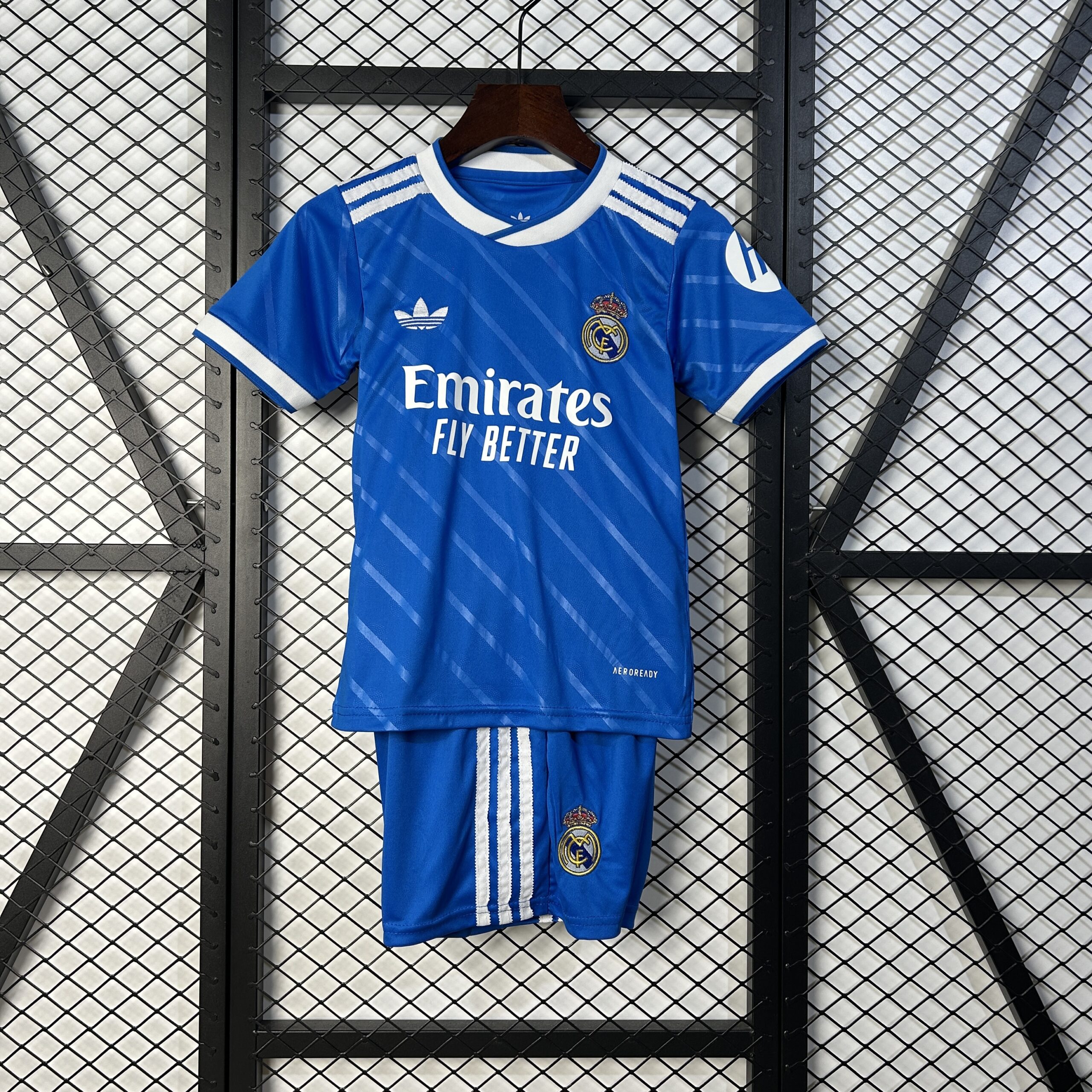 Kit de niño Real Madrid 2025/2026 Tercera Equipación